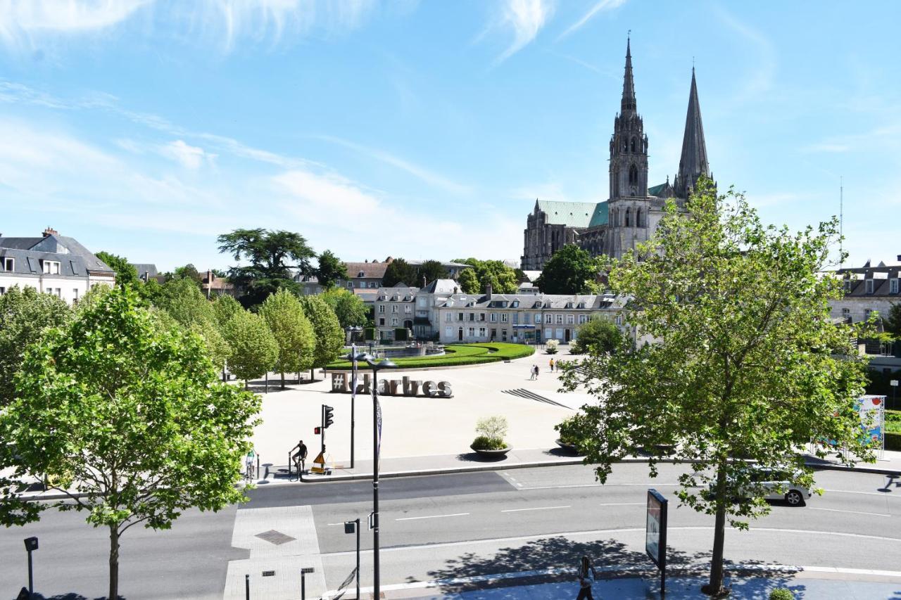 Le Boeuf Couronne - Hotel & Restaurant Chartres- Logis Hotels Exterior foto
